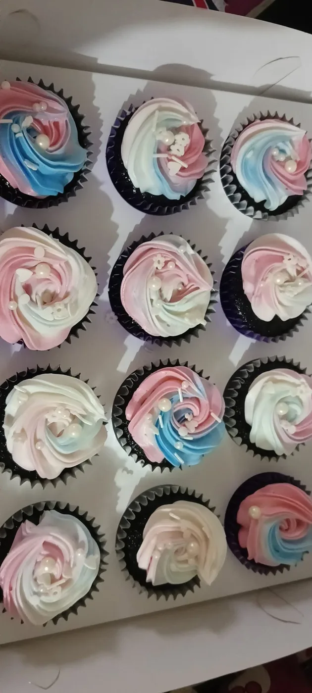 Pink & Blue Swirl Cupcakes