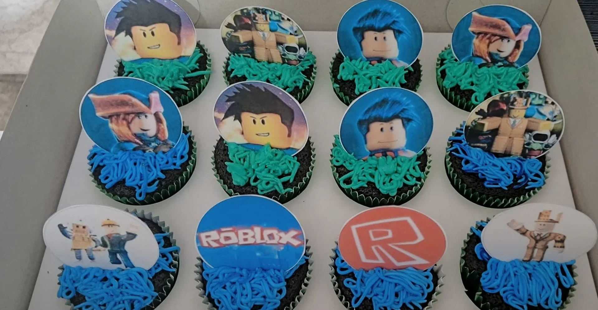 Block Game Cupcakes