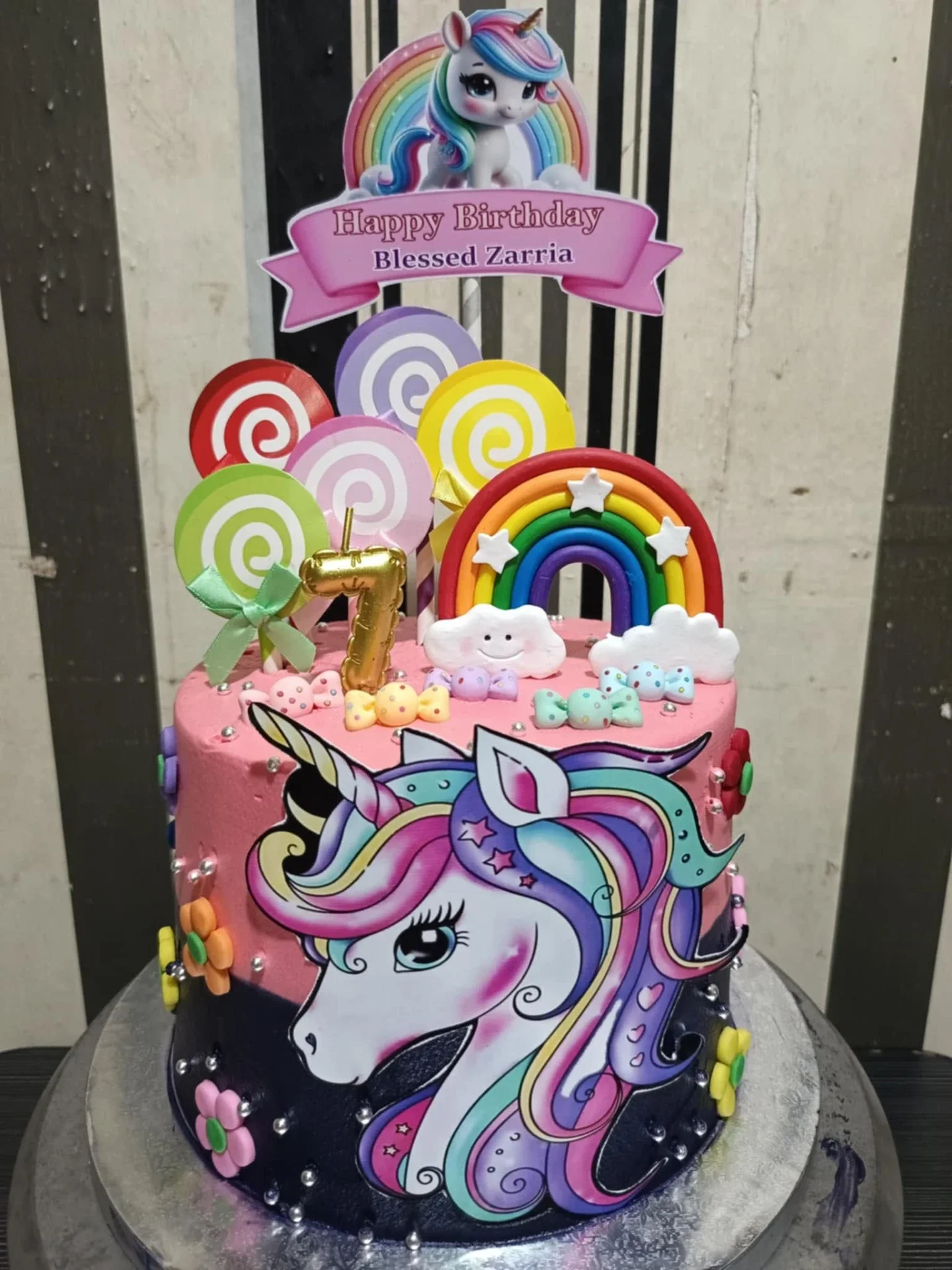 Unicorn Rainbow Cake